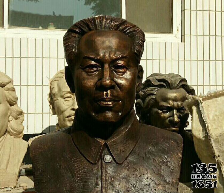 刘少奇雕塑-广场铜雕世界伟人刘少奇雕塑高清图片