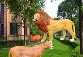 狮子雕塑-景区玻璃钢彩绘创意童趣狮子雕塑