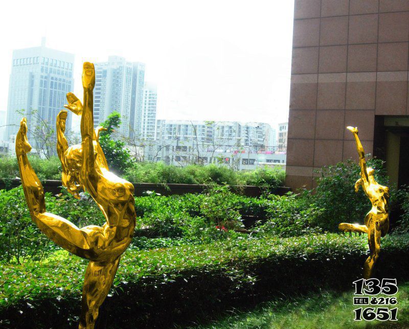 跳舞蹈雕塑-公园不锈钢抽象跳芭蕾舞的人物雕塑高清图片
