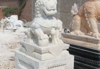 狮子雕塑-庭院汉白玉石雕招财狮子雕塑