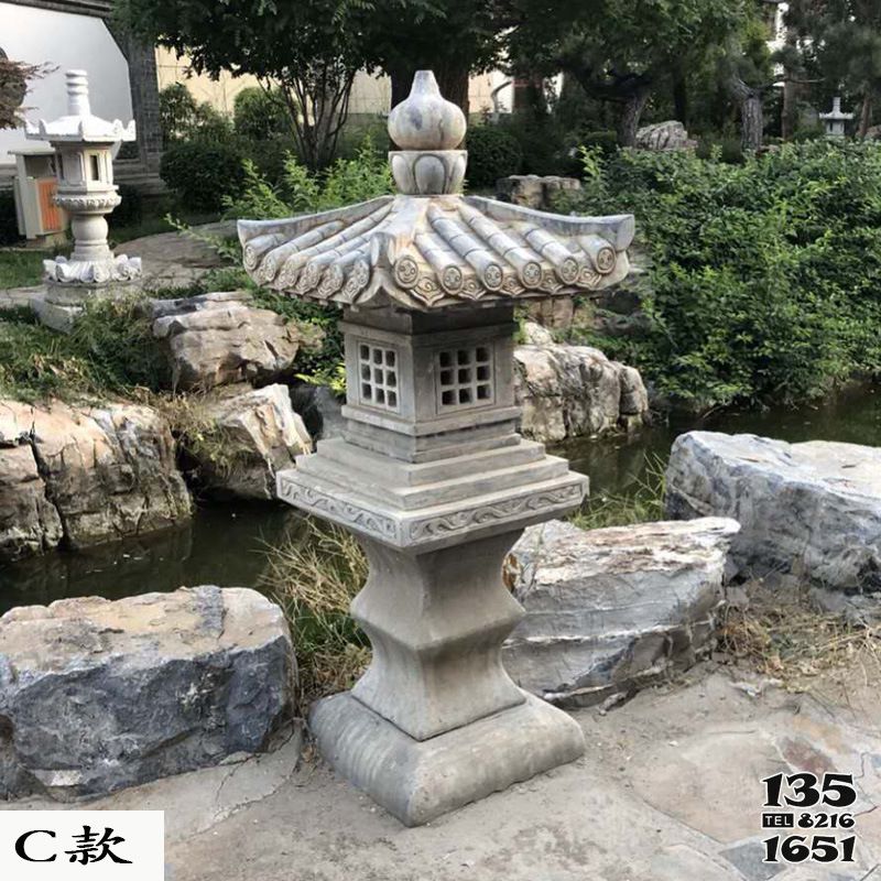 石灯雕塑-日式庭院草坪落地仿古青石灯塔摆件石灯雕塑高清图片