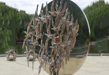 鸽子雕塑-公园广场别墅小区镜面不锈钢工艺创造铸造鸽子起飞雕塑