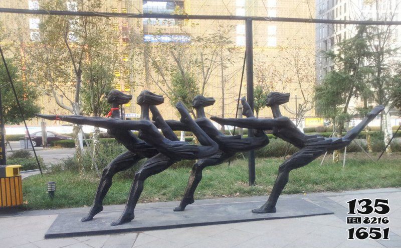 体操雕塑-公园练习艺术体操的人物小品玻璃钢仿铜雕塑