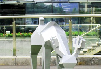 鹿雕塑-公园景区不锈钢几何低头的鹿雕塑