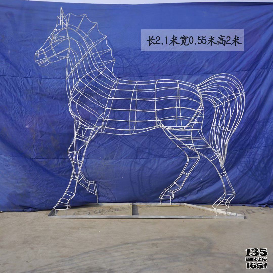 马雕塑-不锈钢镂空创意户外景观马雕塑高清图片