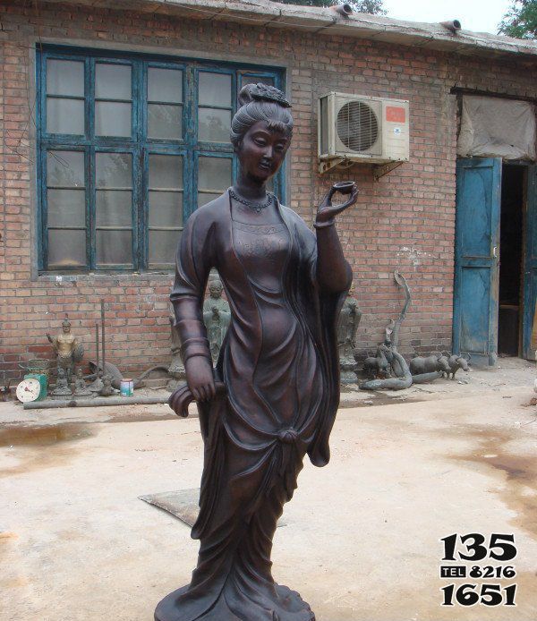 美女雕塑-古代公园户外人物铜雕美女雕塑高清图片