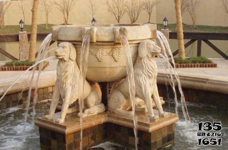 喷泉雕塑-公园动物狗喷泉大理石雕塑高清图片