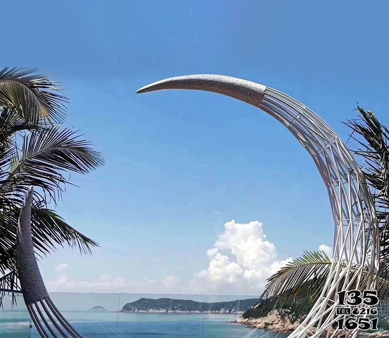 月亮雕塑-海边景区镂空网格不锈钢月亮雕塑
