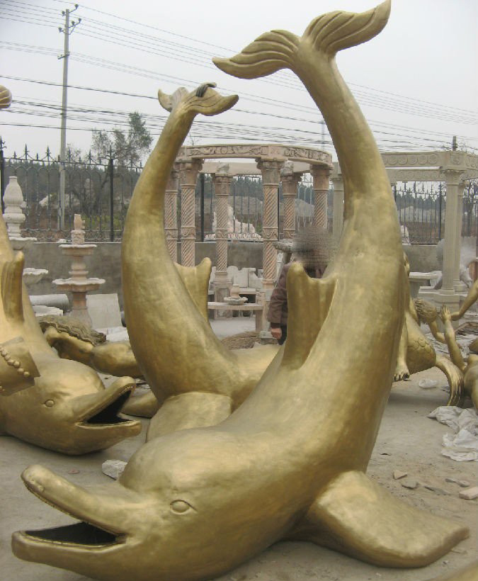 公园海豚铜雕-海豚铜雕公园动物铜雕高清图片