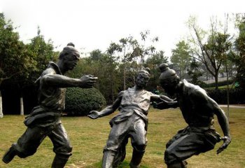 铜雕踢蹴鞠的古代人物-古代人物踢蹴鞠铜雕