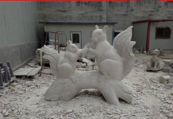 公园动物母子松鼠石雕-公园母子松鼠石雕