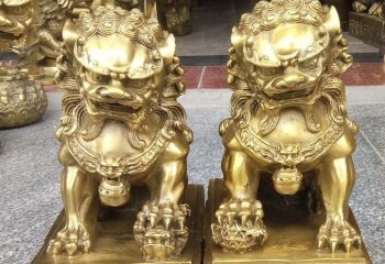 铸铜看门北京狮雕塑-铜雕看门北京狮