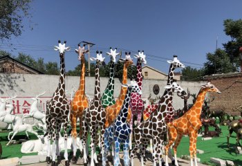 玻璃钢长颈鹿雕塑-玻璃钢长颈鹿雕塑，玻璃钢长颈鹿动物雕塑