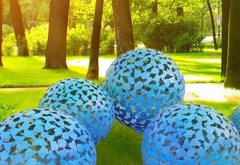 彩色不锈钢银杏图案镂空球雕塑-彩色不锈钢镂空球雕塑 银杏叶图案镂空球雕塑