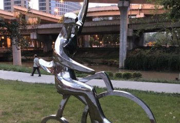 不锈钢镜面抽象骑自行车人物雕塑-不锈钢抽象自行车人物雕塑 镜面骑自行车人物雕塑